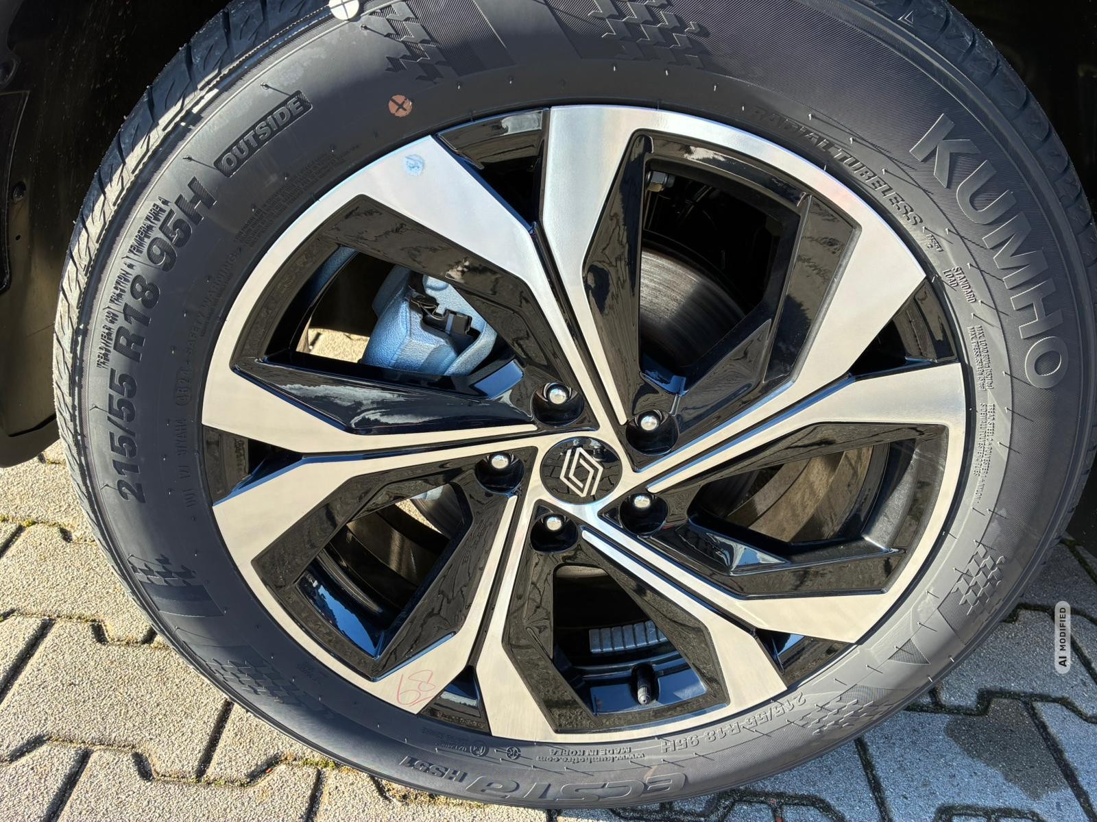 Renault Arkana Techno Full Hybrid e-tech 145 / Soundsystem / NAVI / Teilleder / ACC / PD