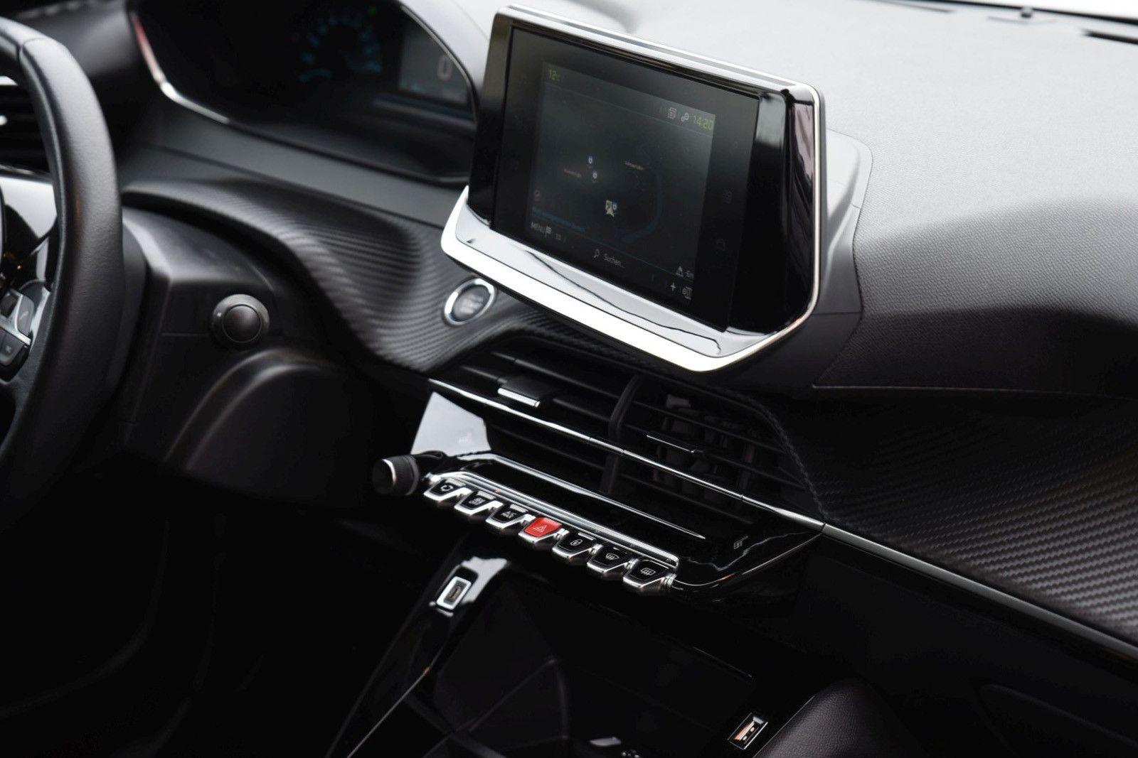 Peugeot 2008 e- Active Elektromotor 136