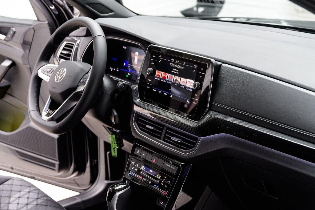 Volkswagen T-Cross 1.0 TSI R-Line Black Style DSG Kamera