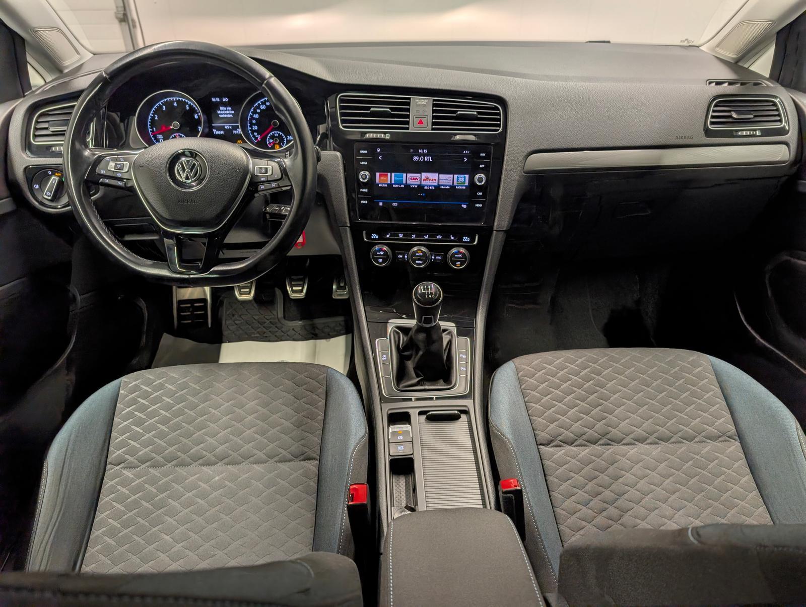 Volkswagen Golf Variant IQ-Drive Navi/ACC/SHZ/Kam/AHK/17-LM