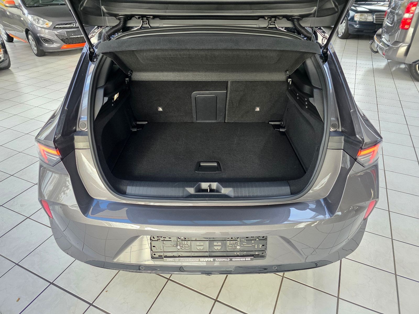 Opel Astra L Lim. 5-trg. GS 1.2 96KW (130 PS) mit AHK