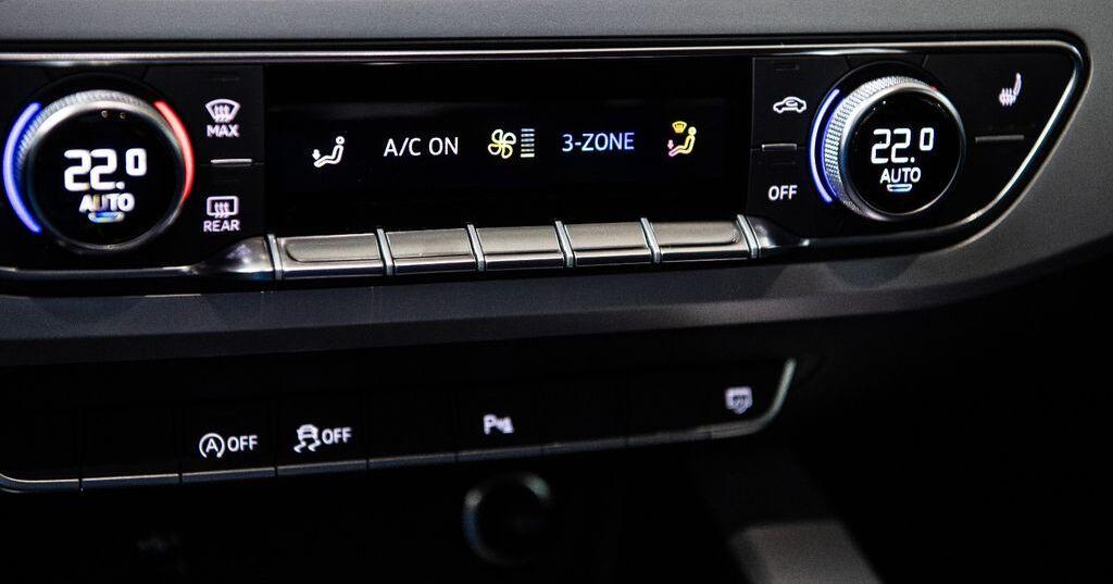 Audi A4 Avant 35 TDI advanced 2.0 TDI LED+PANO+KAMERA