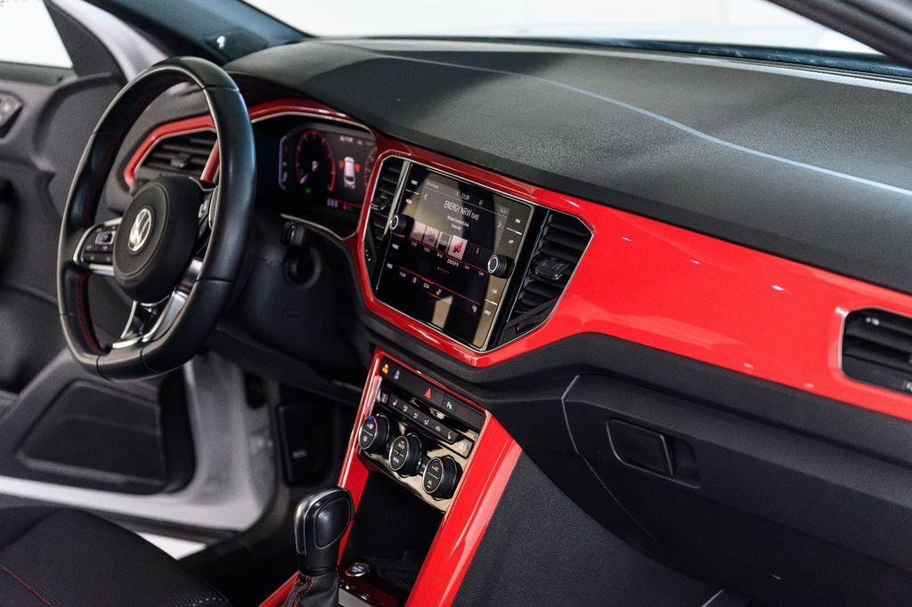 Volkswagen T-Roc Sport 1.5 TSI DSG 