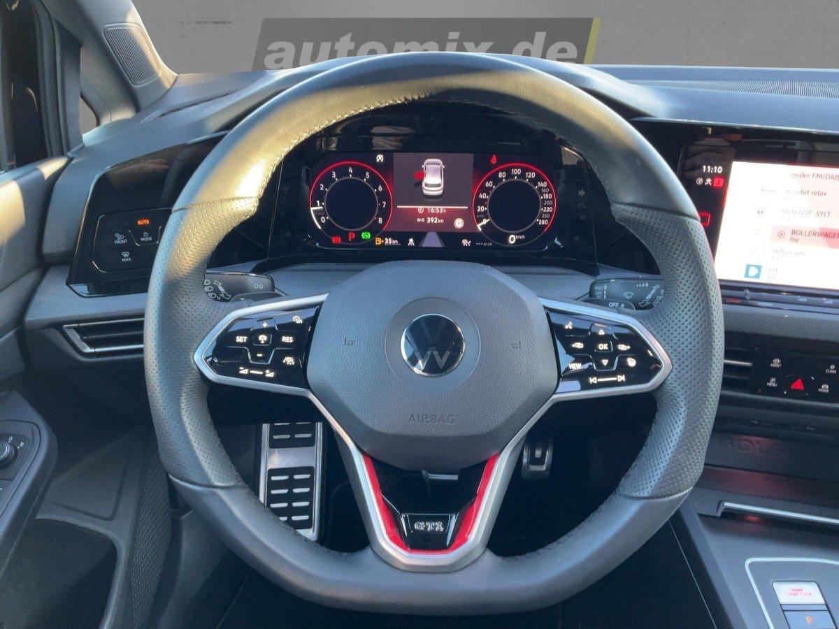 Volkswagen Golf ACC,AUTOM.,LED,Navi,SHZ,LM