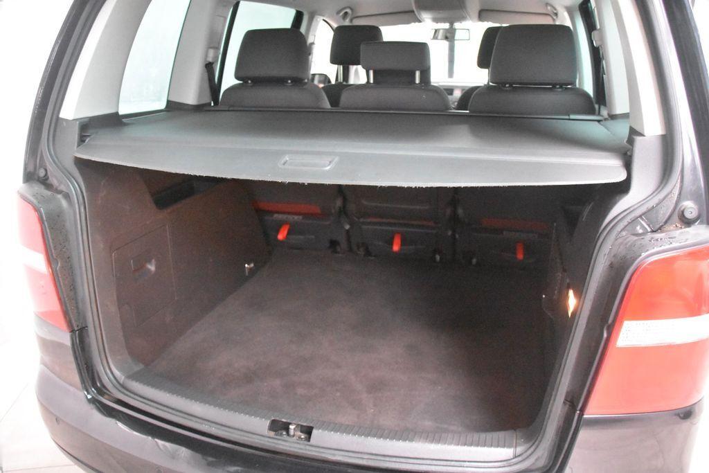 Volkswagen Touran 2.0 FSI 2Z-Klimaauto Tempo PDC 2.Hand