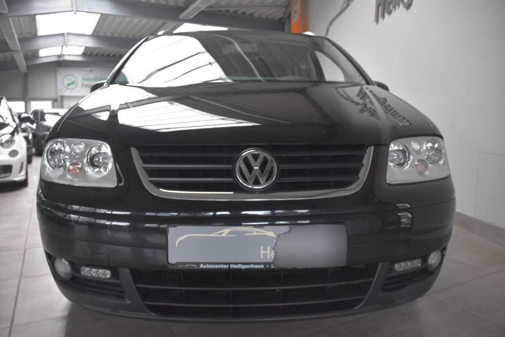 Volkswagen Touran 2.0 FSI 2Z-Klimaauto Tempo PDC 2.Hand