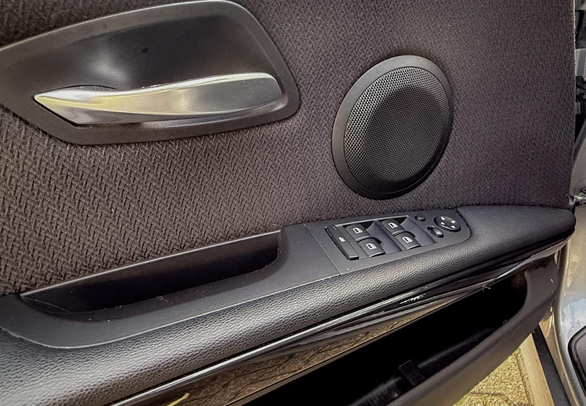 BMW 320 d E90 NAVI SHZ PDC KLIMA