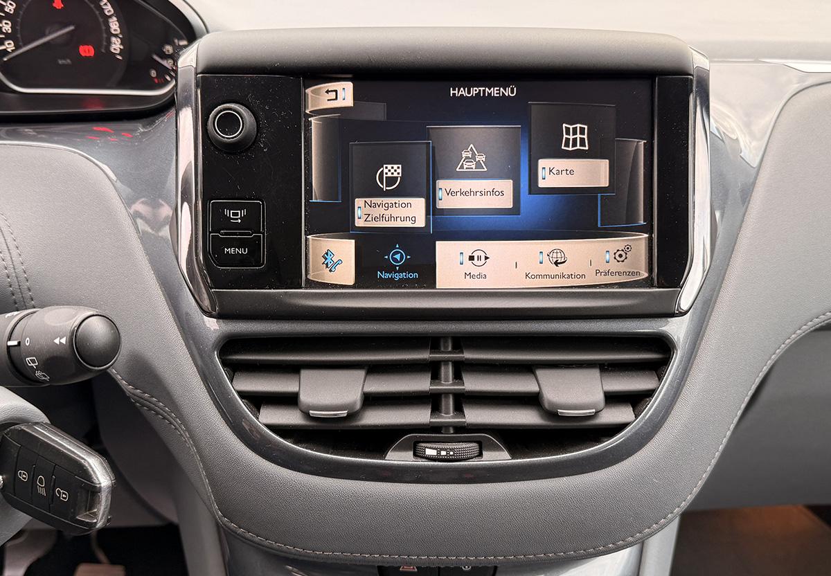 Peugeot 208 1.6 VTi 120 Allure NAVI SHZ PDC