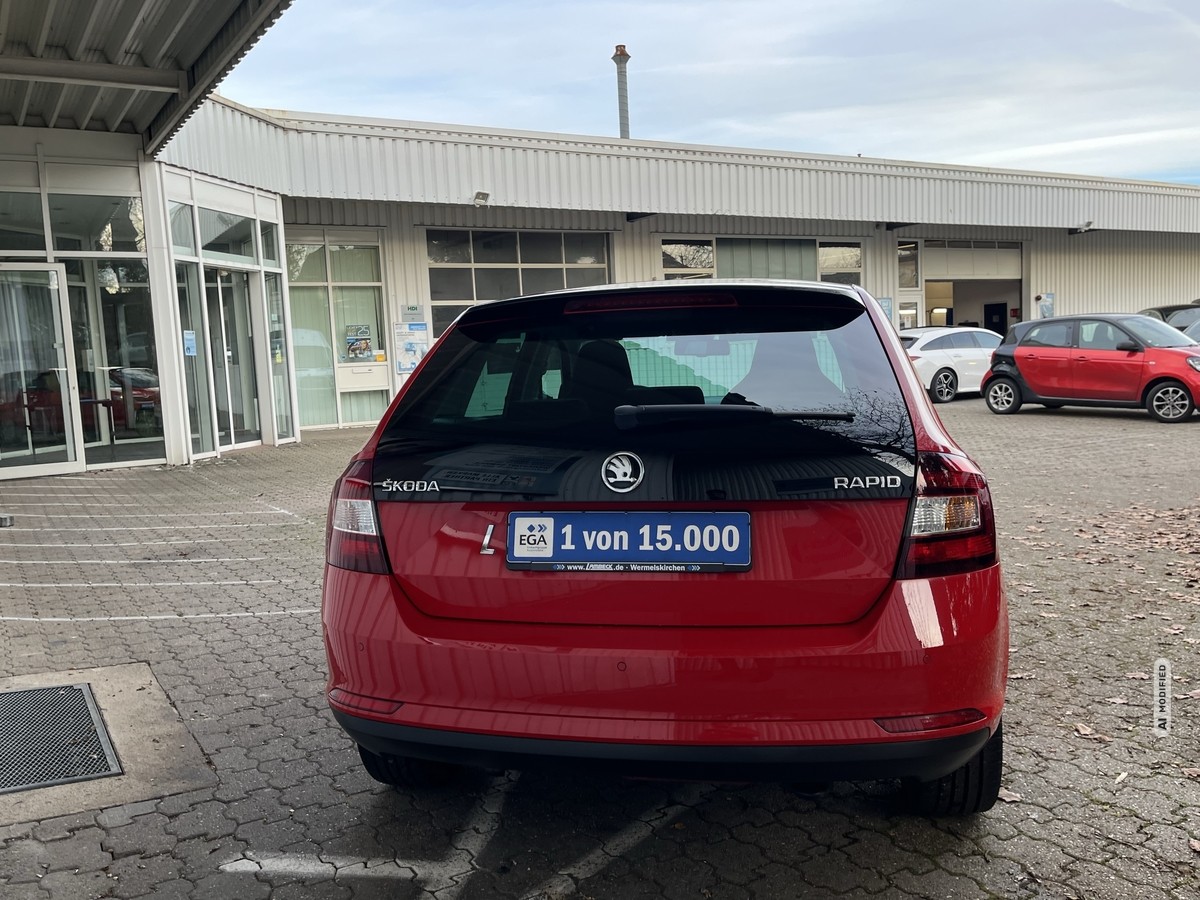 Skoda Rapid Spaceback 1.2 TSI*Style Plus*PANORAMA*XENON*PDC*17