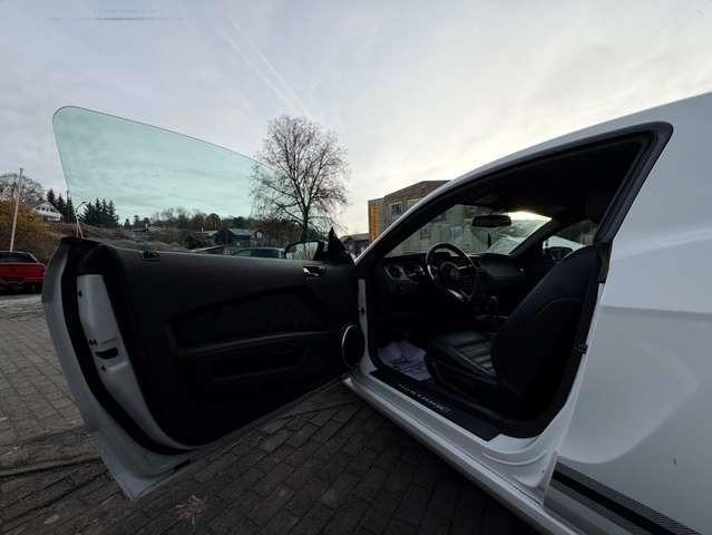 Ford Mustang 3,7 Leder