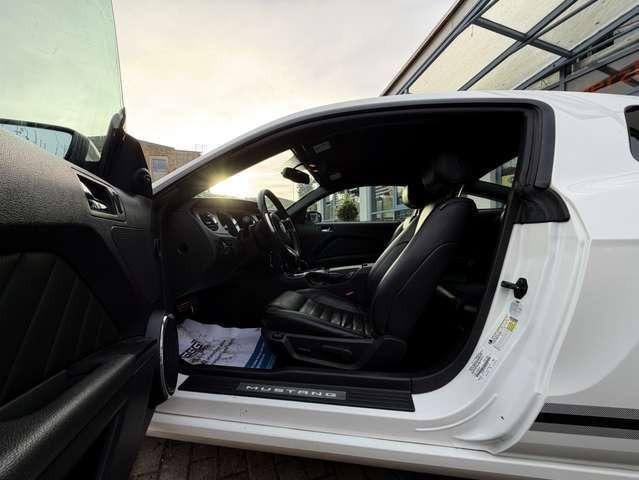 Ford Mustang 3,7 Leder
