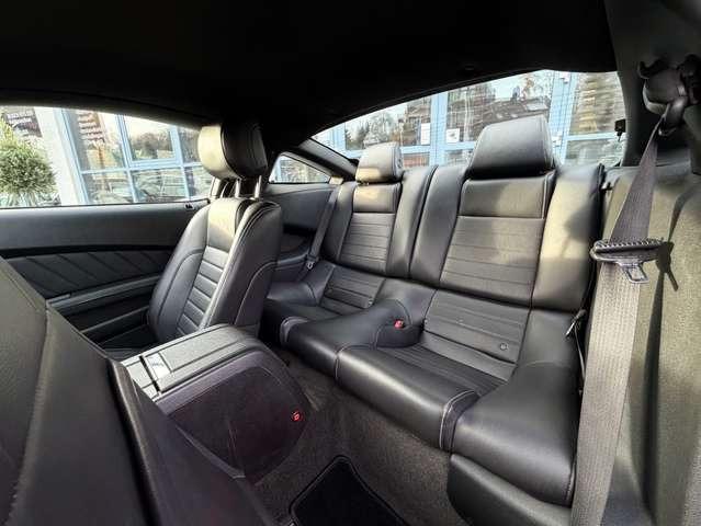 Ford Mustang 3,7 Leder