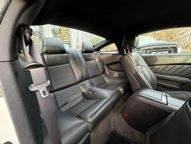 Ford Mustang 3,7 Leder