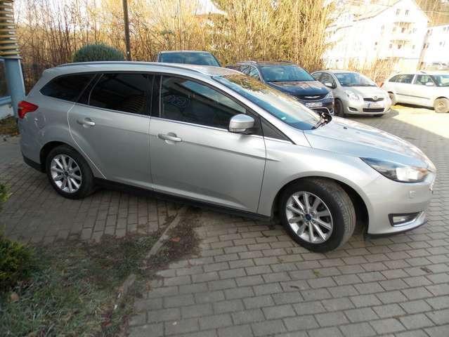 Ford Focus 1.5 Titanium Navi