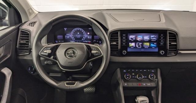 Skoda Karoq Selection 1.5 TSI Virtual CarPlay ACC DAB
