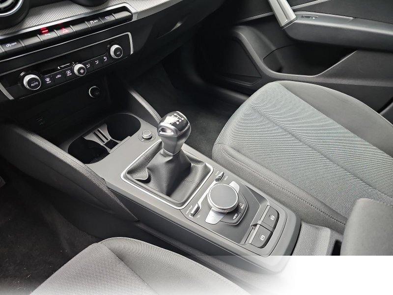 Audi Q2 30 TFSI S LINE NAVI LED KLIMAAUTO PDC KAMERA LM17