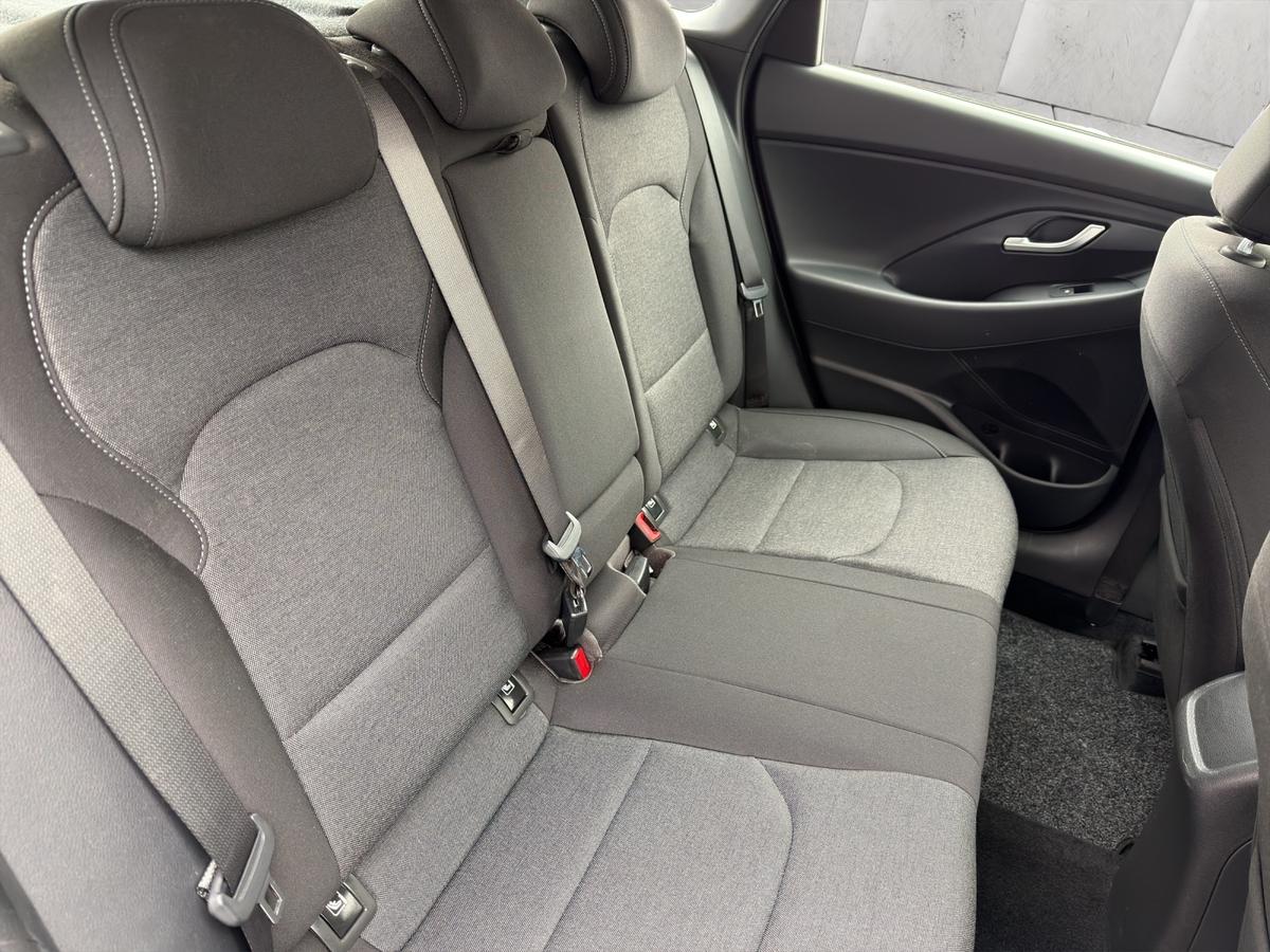 Hyundai i30 FL Trend 1.5 T-GDI 48V Navi*Klima*PDC