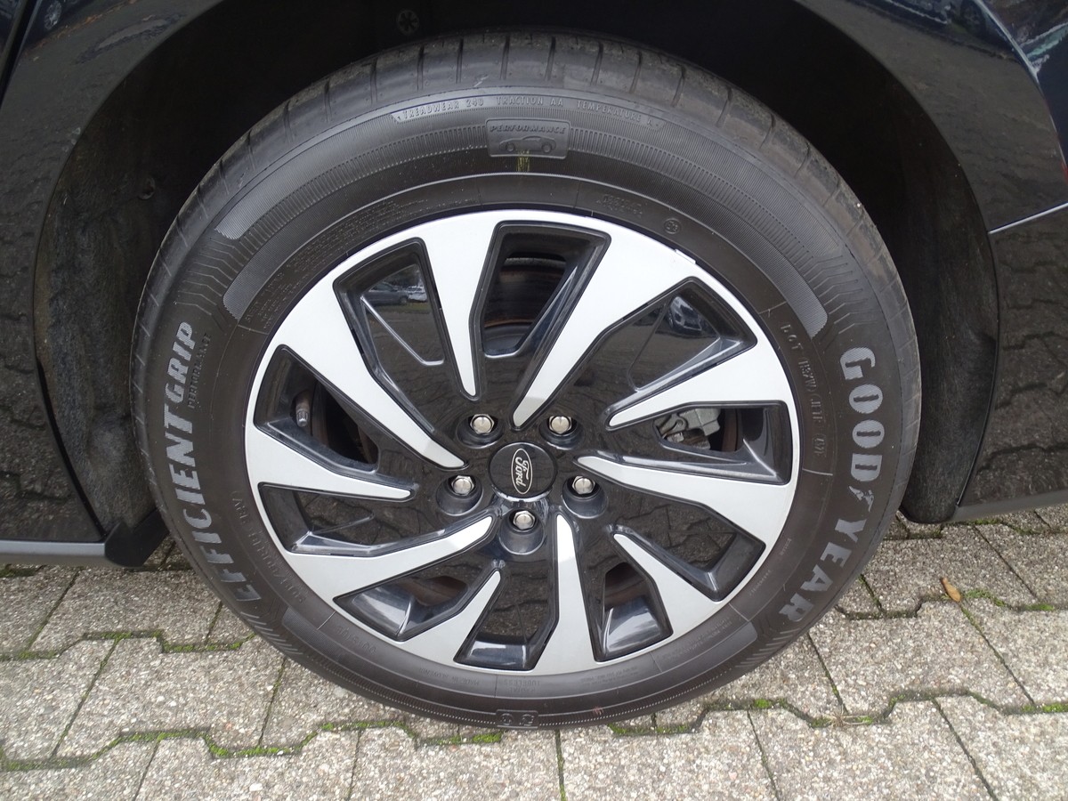 Ford Focus 1.5 EcoBlue Turnier Titanium 