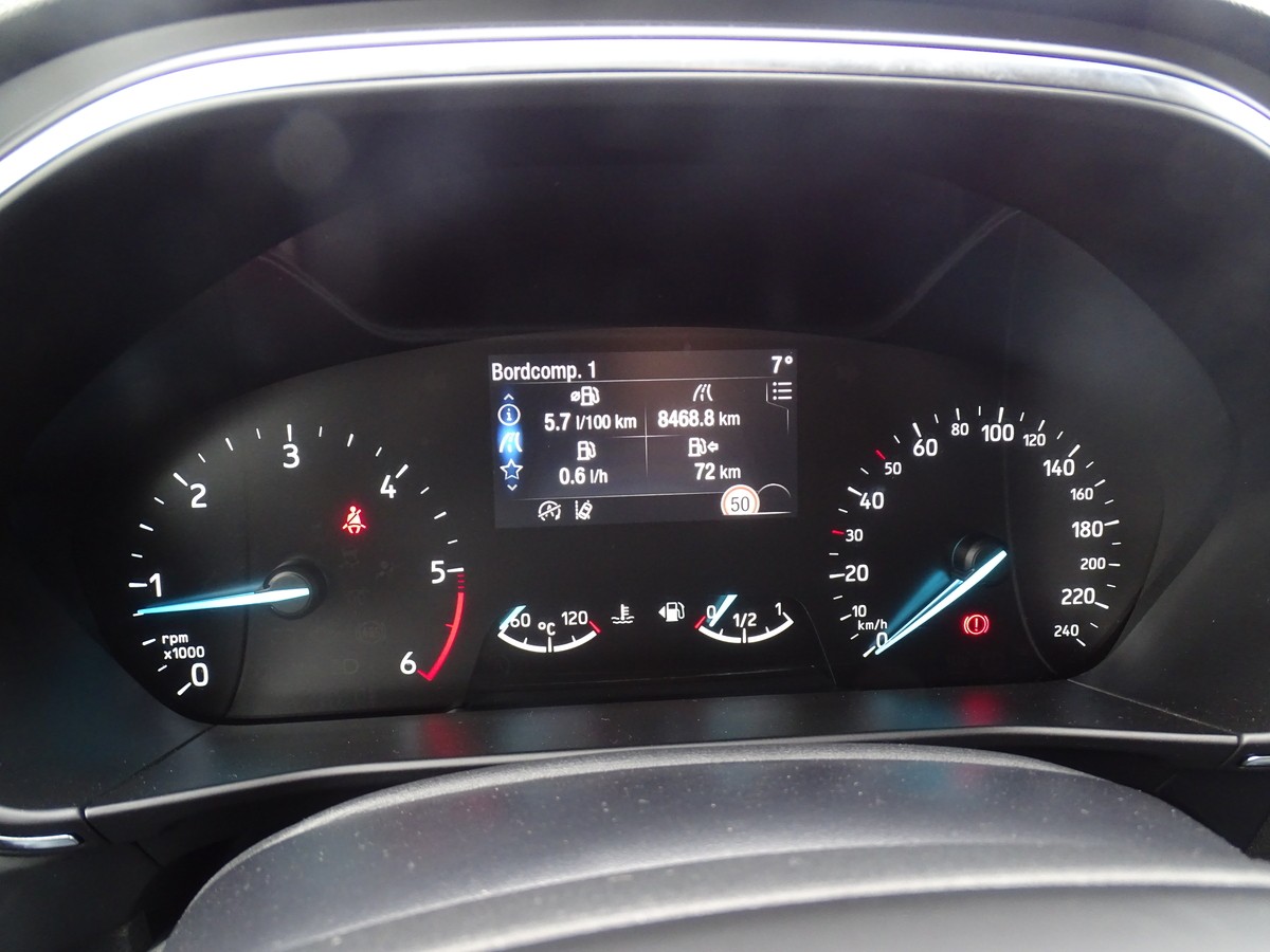 Ford Focus 1.5 EcoBlue Turnier Titanium 