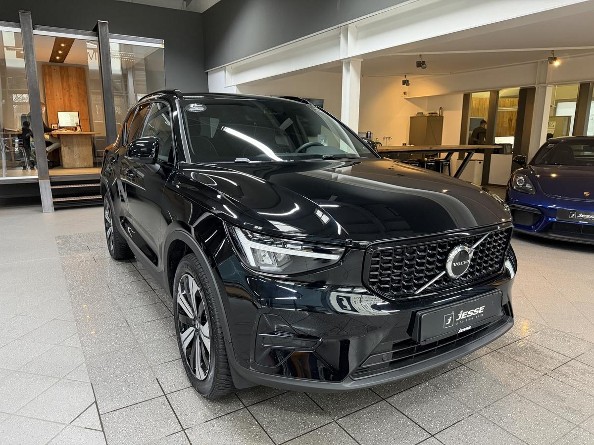 Volvo XC40 T4 Plus Dark LED Navi H&K CarPlay SHZ RCam