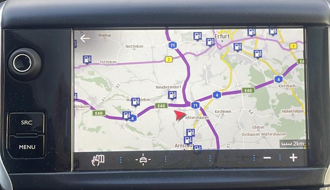 Peugeot 2008 1.2 PureTech  Allure *Navi*Glasdach*RFK*SHZ