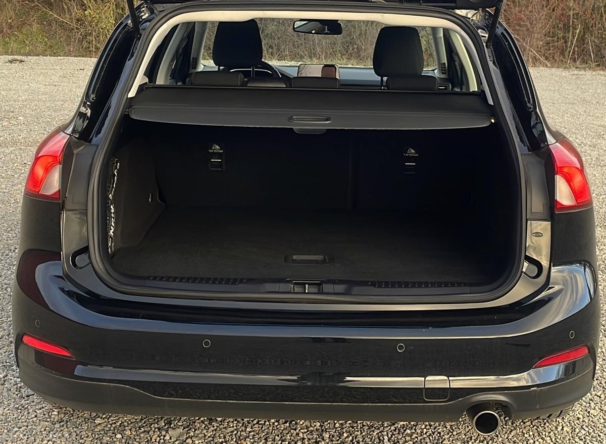 Ford Focus 1.5 EcoBlue Cool&Connect  *AUT*SHZ*NAVI*