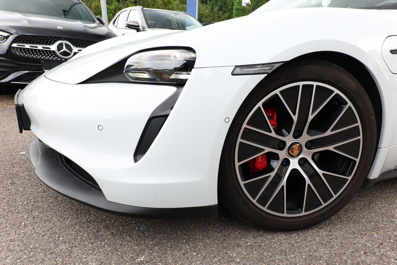 Porsche Taycan 4S Plus 4x4 LED Nav ACC ParkAs Kam BOSE