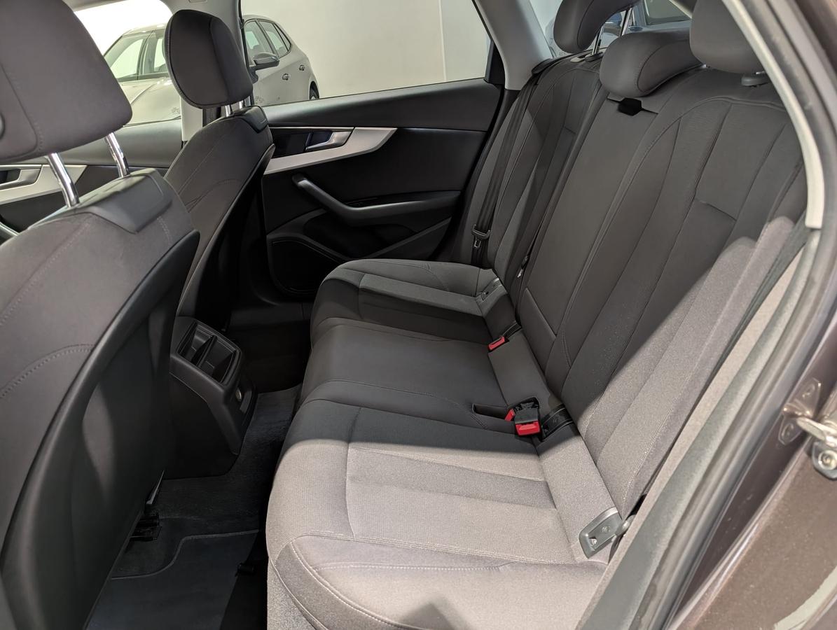 Audi A4 Avant 2.0 TSI Navi Xenon AHK