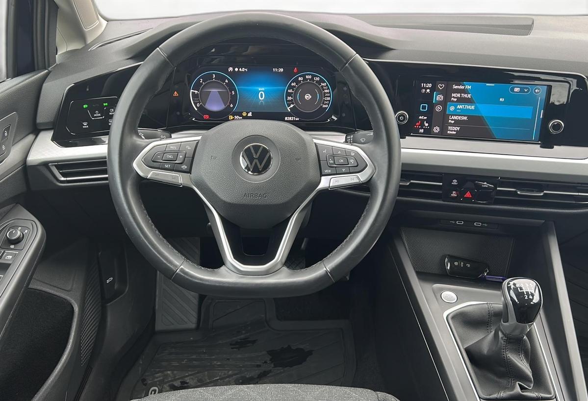 Volkswagen Golf VIII 2.0 TDI Life *LED*SHZ*LRH*PDC*