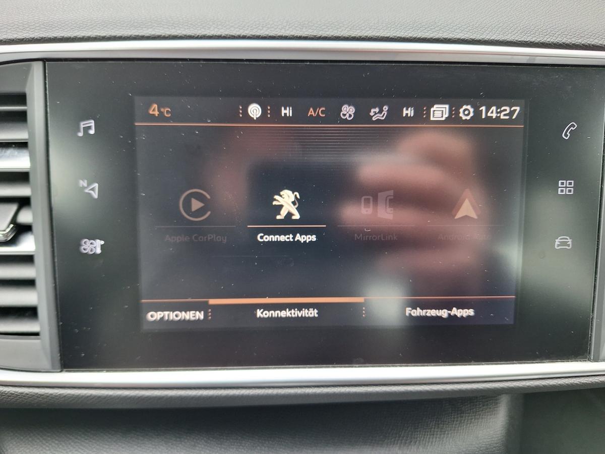 Peugeot 308 NAVI*CARPLAY*SITZHEIZUNG*KAMERA*ALLWETTER