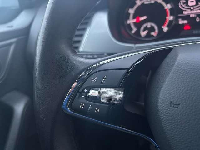 Skoda Fabia Ambition*Kombi*NAVIGATION*CARPLAY*SITZ-HZ*Tempomat