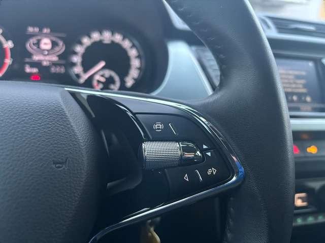 Skoda Fabia Ambition*Kombi*NAVIGATION*CARPLAY*SITZ-HZ*Tempomat