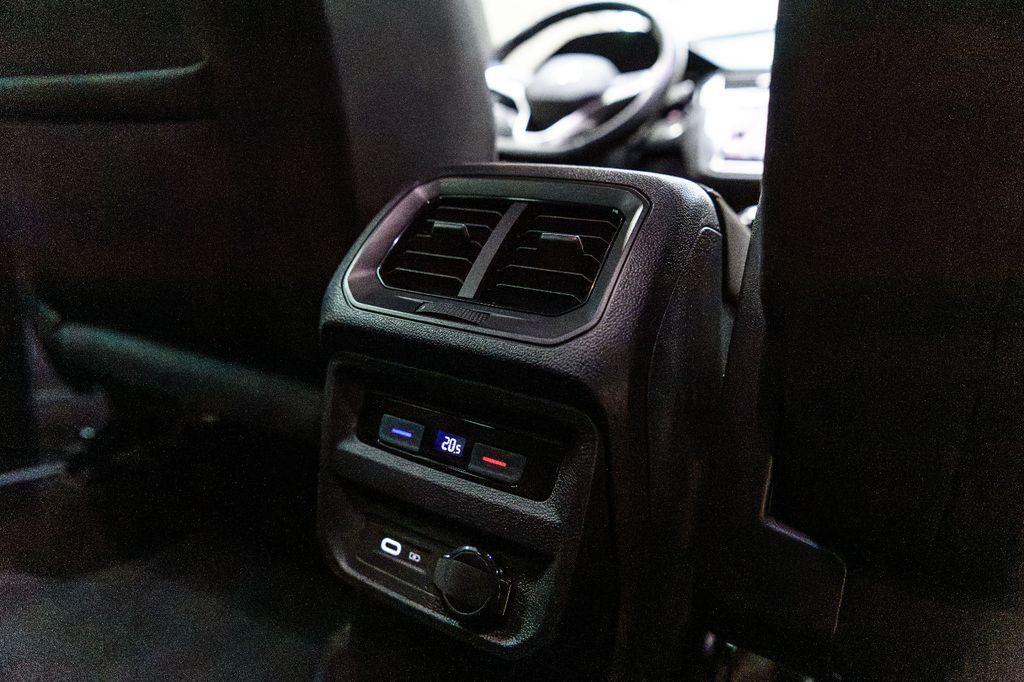 Volkswagen Tiguan Active *AHK*Matrix LED*Head UP