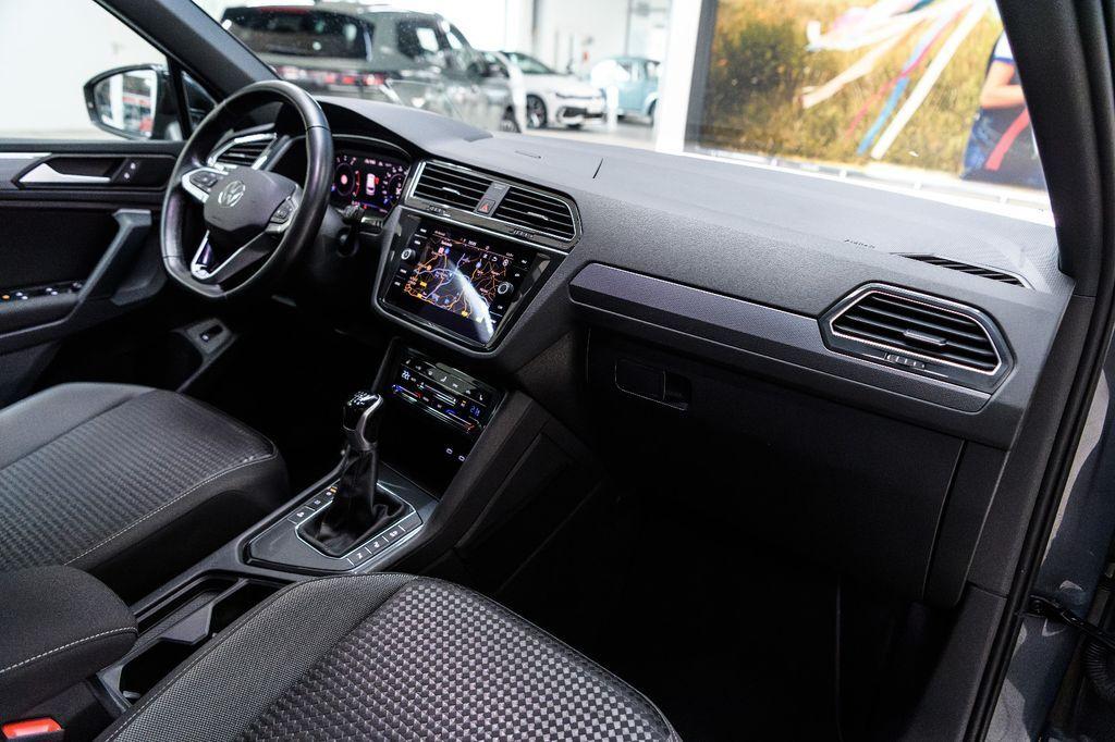 Volkswagen Tiguan Active *AHK*Matrix LED*Head UP