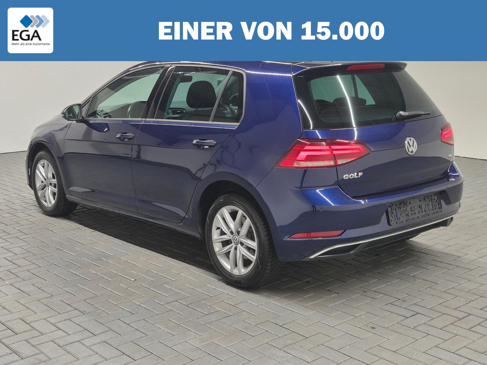 Volkswagen Golf VII  LED/App-C./SHZ/Kam/ACC/AHK/16-LM