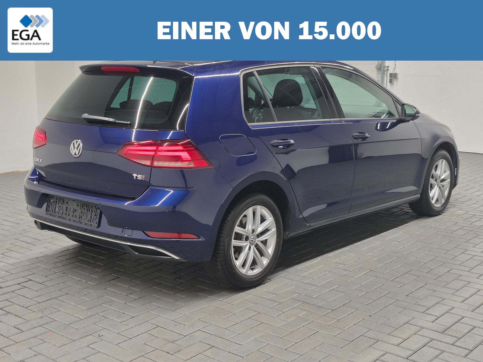 Volkswagen Golf VII  LED/App-C./SHZ/Kam/ACC/AHK/16-LM