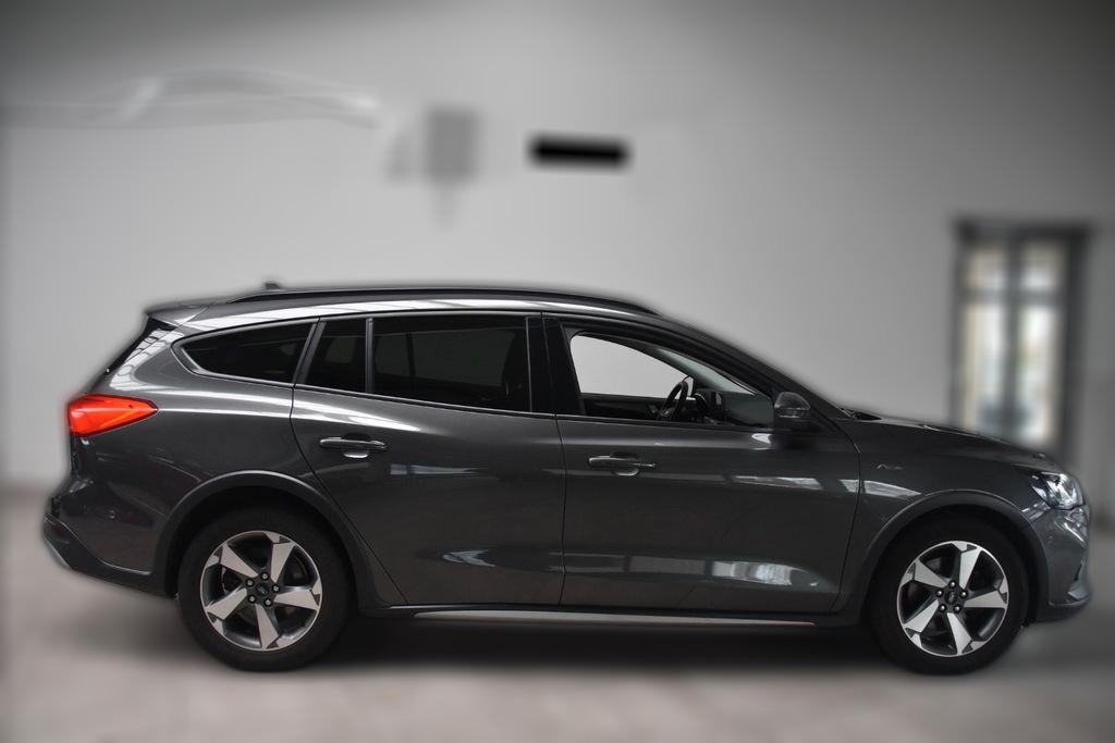 Ford Focus Turnier Active LED Navi Kamera WinterPaket