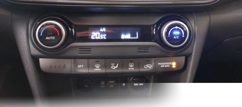 Hyundai KONA 1.0 T-GDI PREMIUM 2WD NAVI LED KLIMAAUTO HUD PDC L