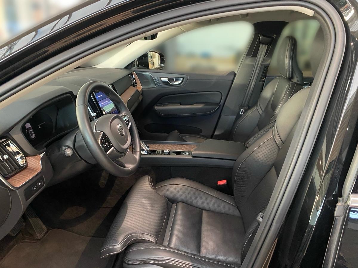 Volvo XC60 T6 Rech.AWD Plus Bright 18,8kWh AHK BLIS