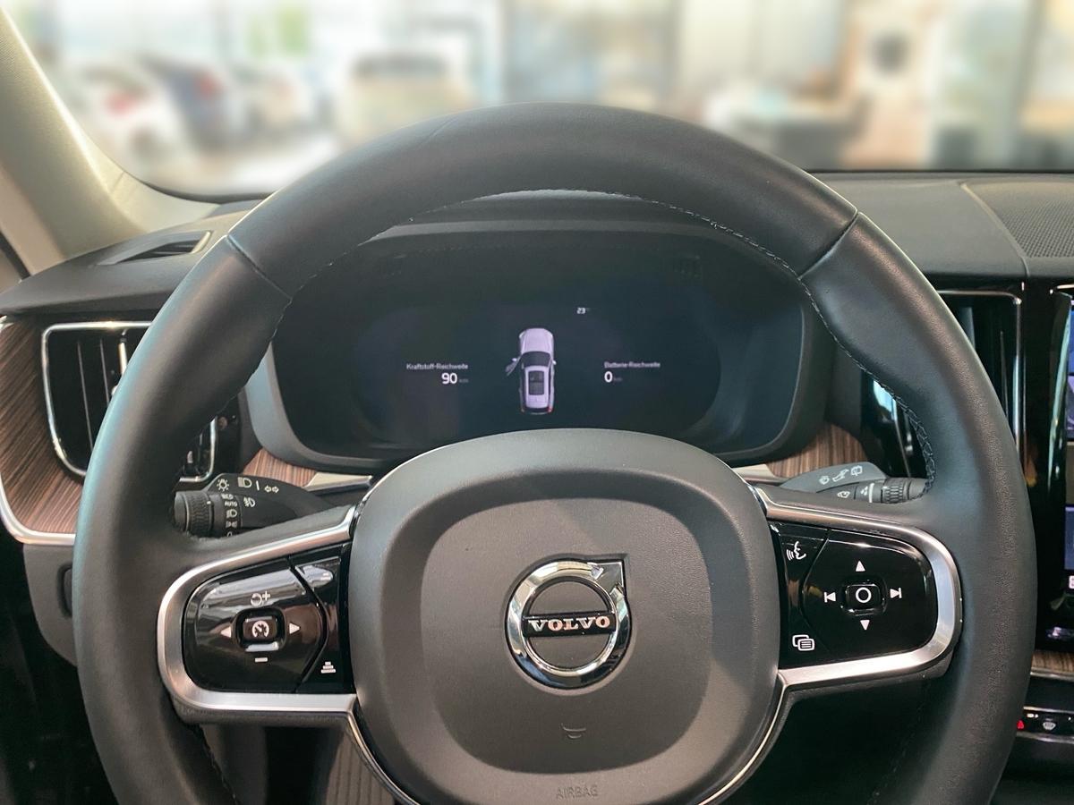 Volvo XC60 T6 Rech.AWD Plus Bright 18,8kWh AHK BLIS