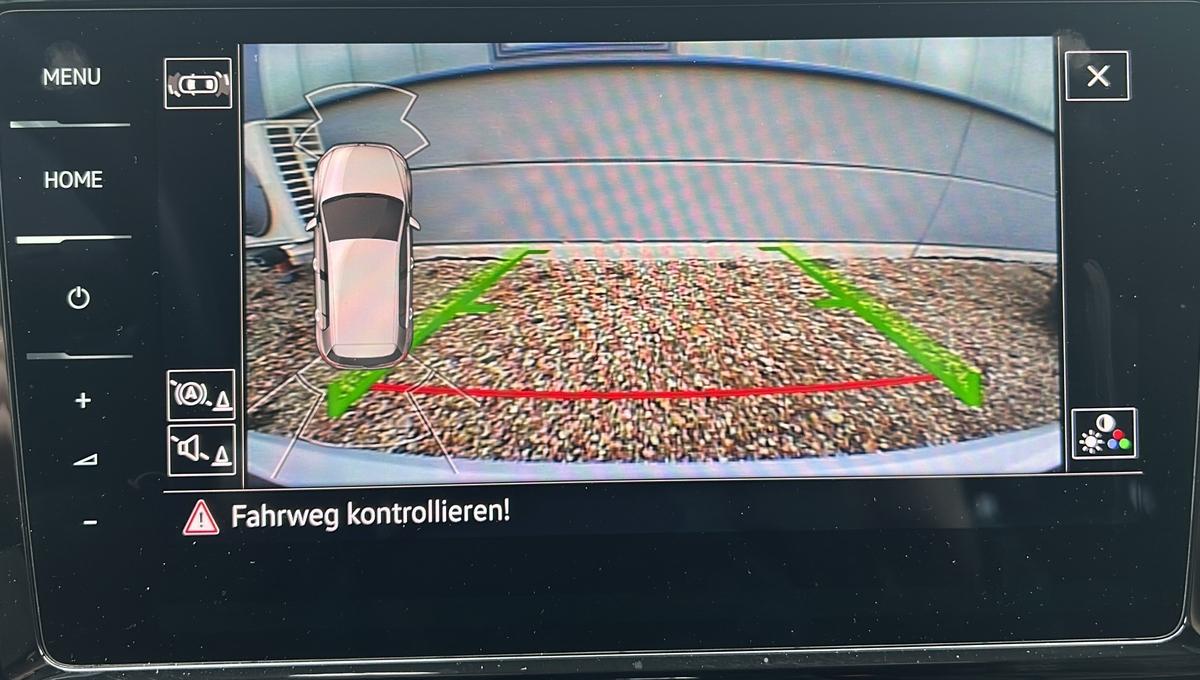 Volkswagen Golf GTI VII 2.0 TSI BMT Performance *LED*SHZ*RFK*NAVI