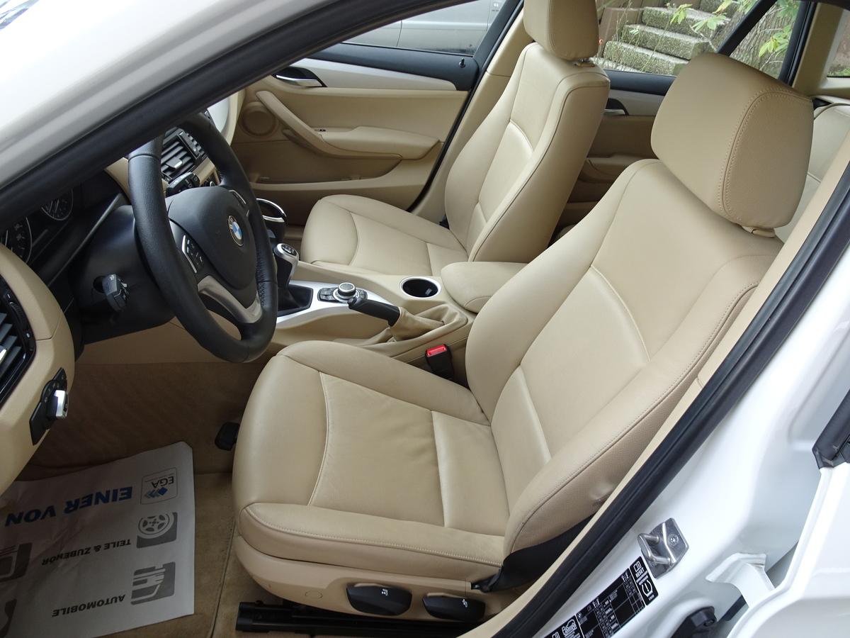 BMW X1  1,8d xDRIVE NAVI XENON AHK LEDER SHZ PDC XENON 