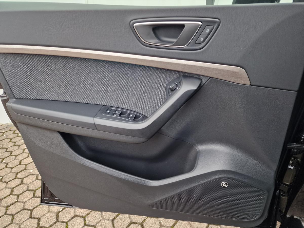 Seat Ateca TSI Xperience*R-Cam*ACC*LED*DAB*Navi*18 Zoll