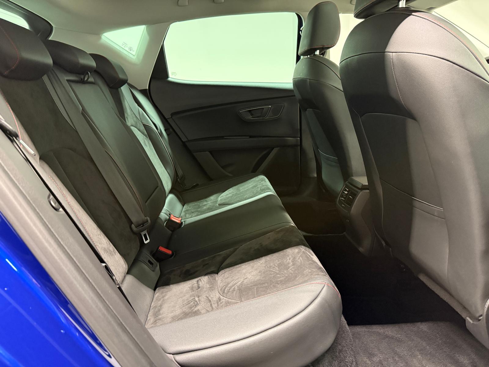 Seat Leon FR LED/Navi/SHZ/PDC/VirCo/Beats/Pano/AHK/18LM