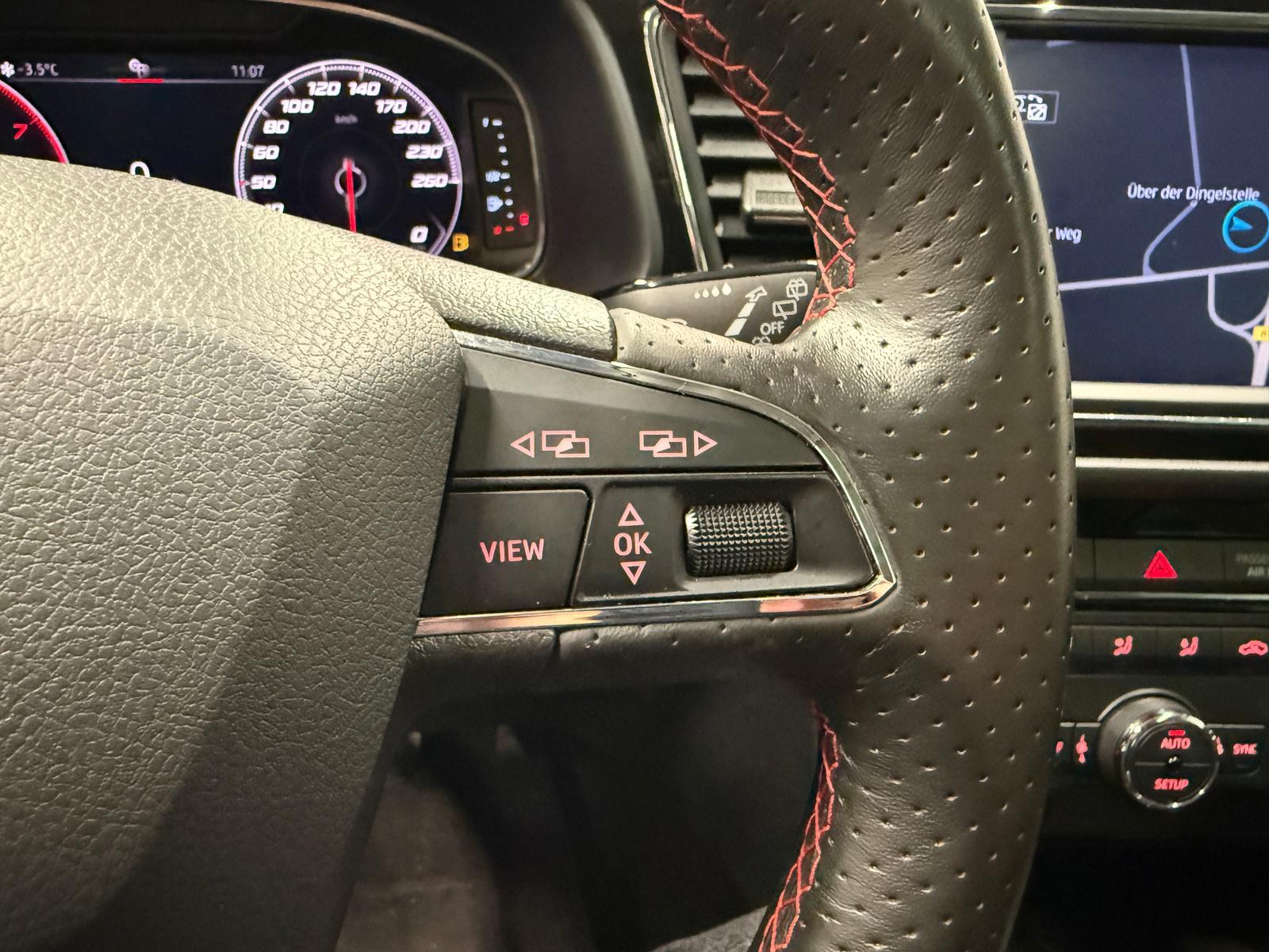 Seat Leon FR LED/Navi/SHZ/PDC/VirCo/Beats/Pano/AHK/18LM