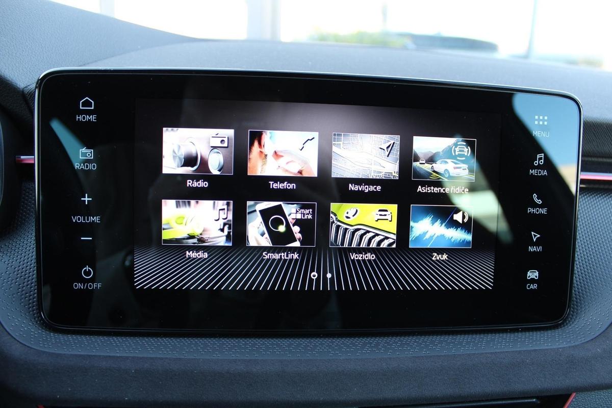 Skoda Scala Drive Matrix Panorama Navi Parklenk