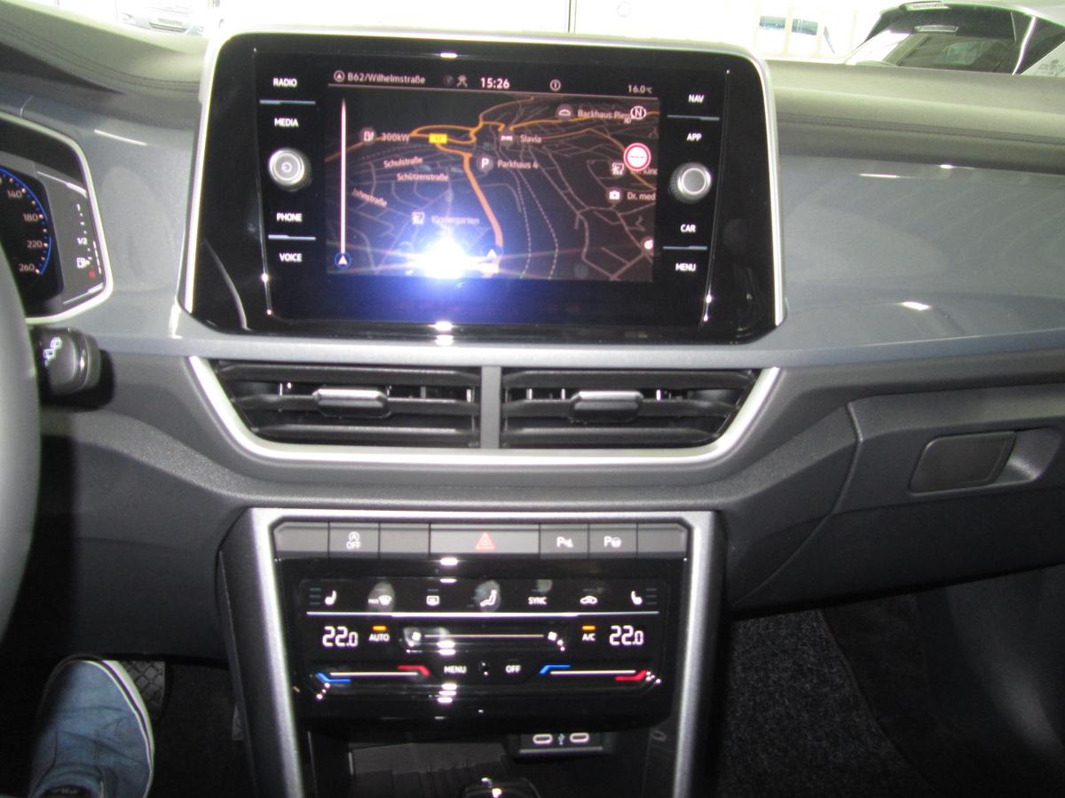 Volkswagen T-Roc 1.5 TSI DSG Style ACC RFK