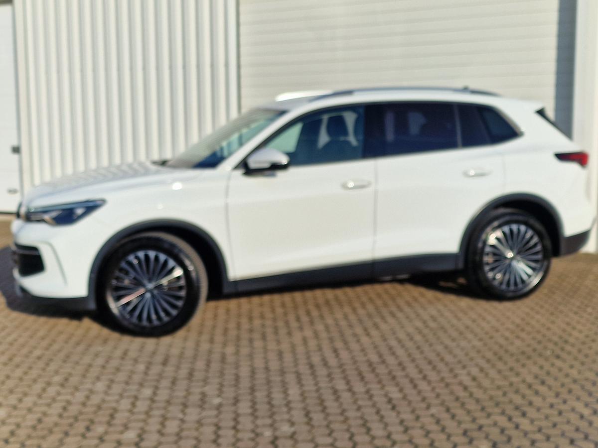 Volkswagen Tiguan 2.0 TDI Style*Virtual Cockpit*R-Cam*DAB*ACC*18 Zoll