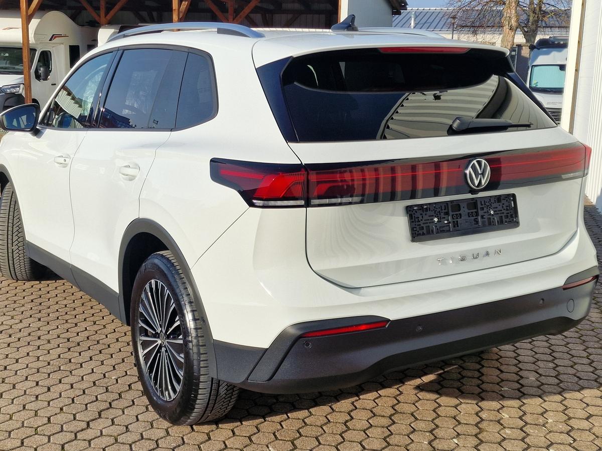 Volkswagen Tiguan 2.0 TDI Style*Virtual Cockpit*R-Cam*DAB*ACC*18 Zoll