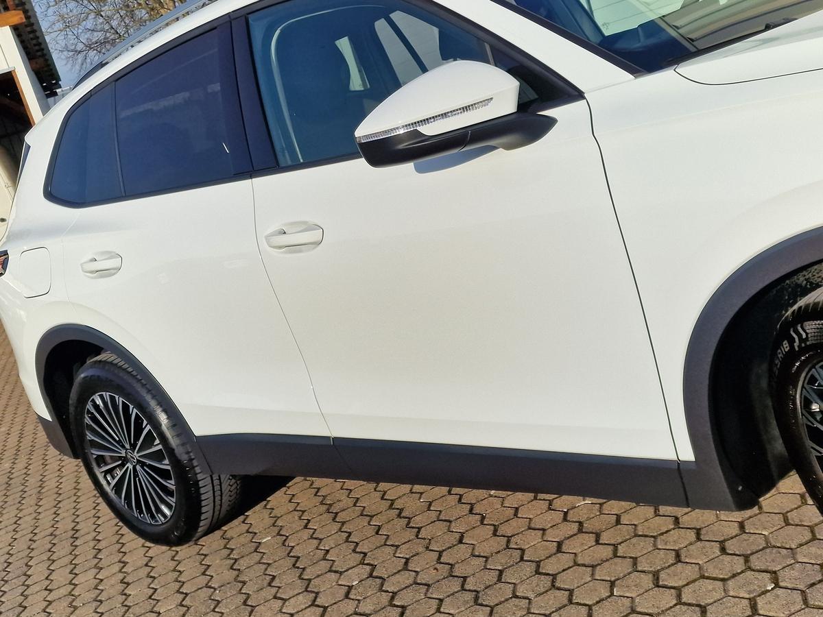 Volkswagen Tiguan 2.0 TDI Style*Virtual Cockpit*R-Cam*DAB*ACC*18 Zoll
